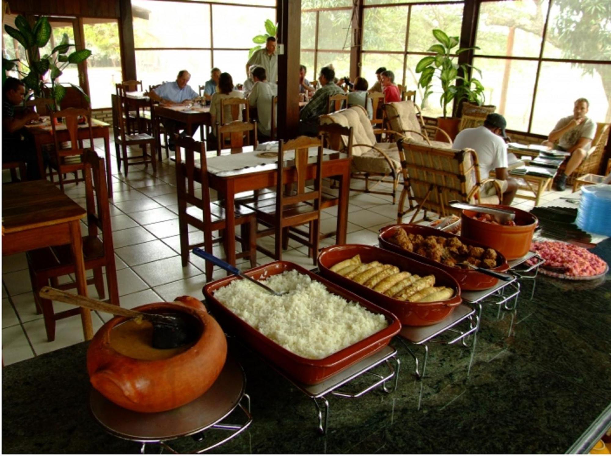 Southwild Pantanal Lodge Pixaim Екстериор снимка